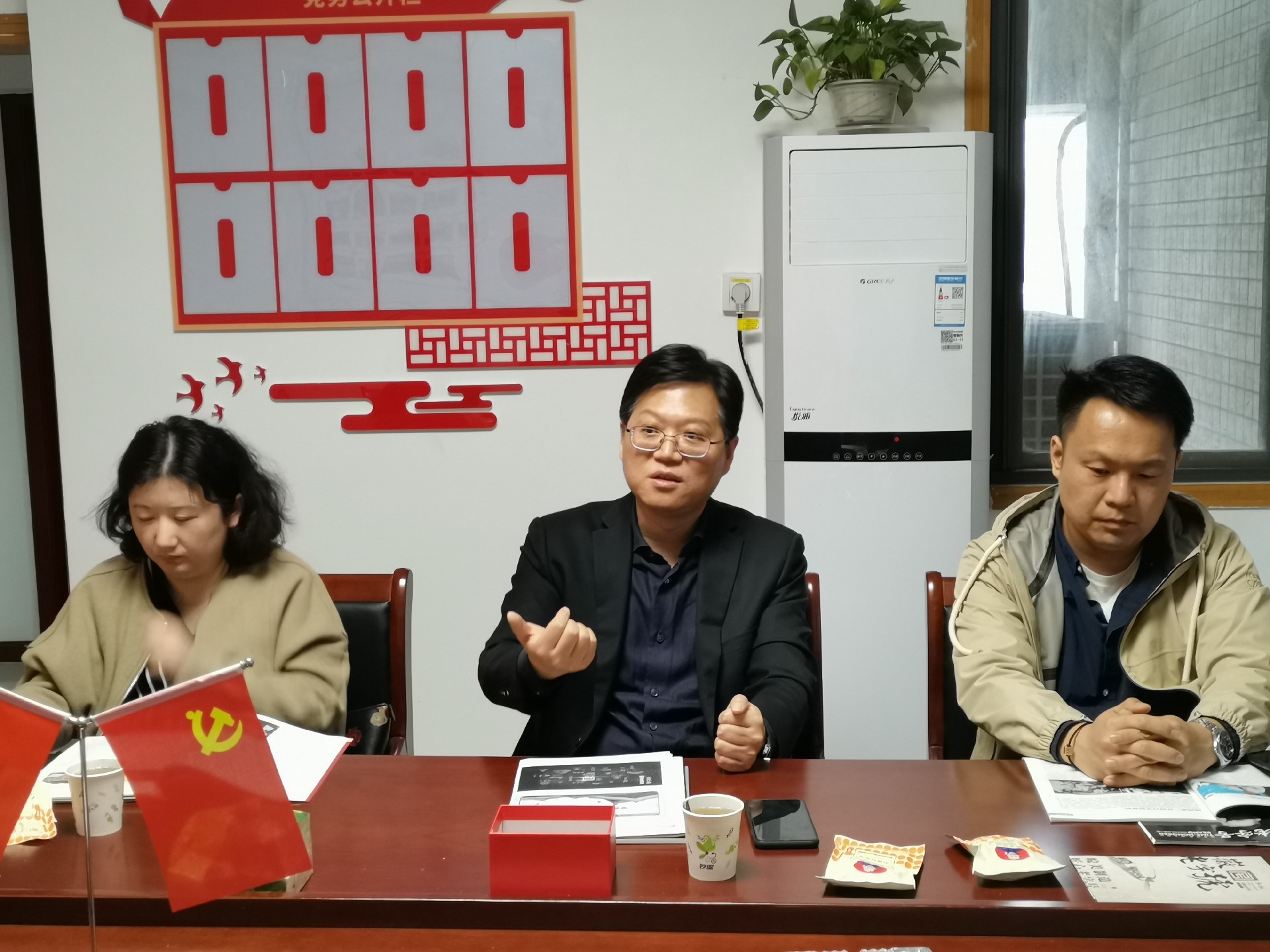 微信图片_20220415165714.jpg