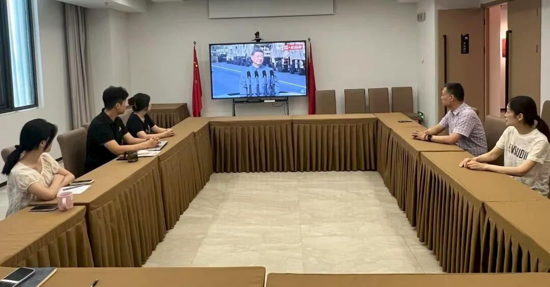 72d0e5f6abb4770d938783189153887d 72d0e5f6abb4770d938783189153887d